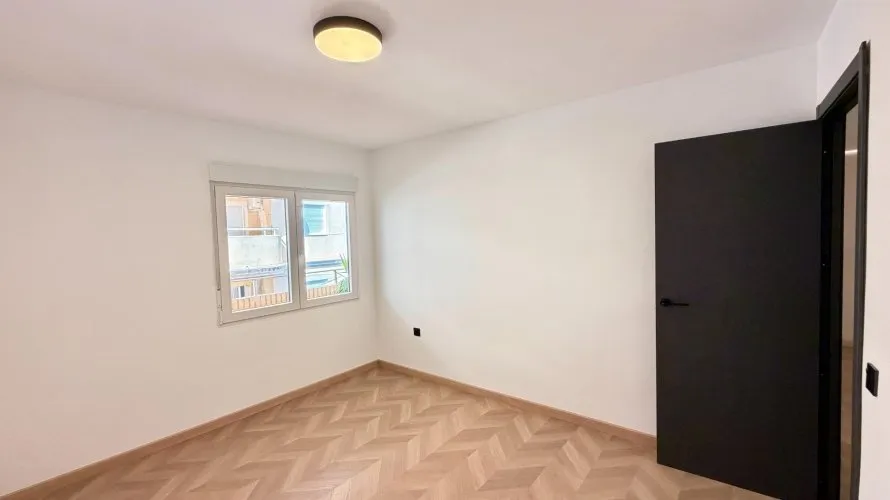 Apartment de 3 chambres à Torrevieja, Espagne No. 675 № 8