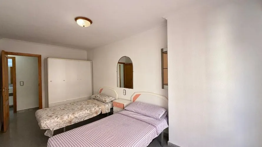 Apartment de 2 chambres à Torrevieja, Espagne No. 695 № 20