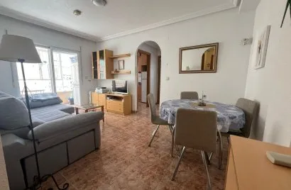 Apartment de 2 chambres à Torrevieja, Espagne No. 641