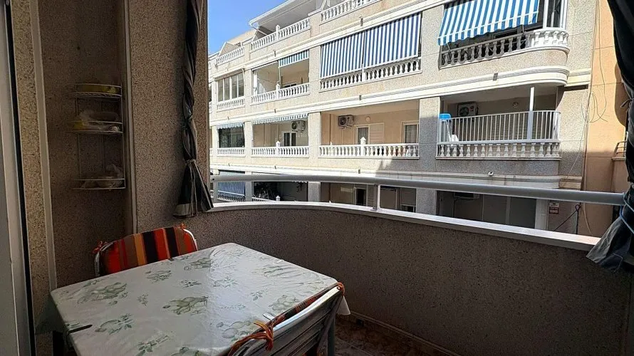 Apartment de 1 chambre à Torrevieja, Espagne No. 664 № 5