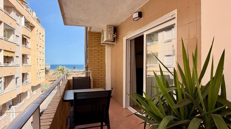 Apartment de 3 chambres à Torrevieja, Espagne No. 675 № 22