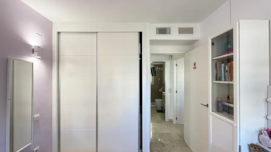 Apartment de 3 chambres à Torrevieja, Espagne No. 693