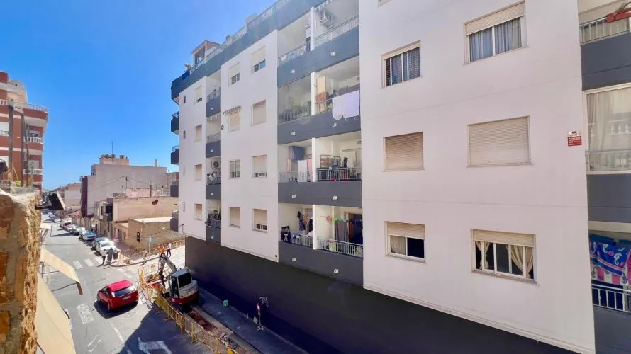Apartment de 1 chambre à Torrevieja, Espagne No. 688 № 25