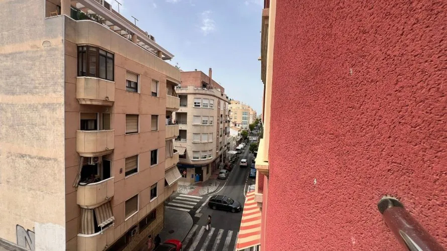 Apartment de 2 chambres à Torrevieja, Espagne No. 665 № 13
