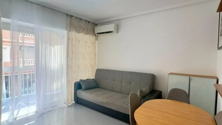 Apartment de 1 chambre à Torrevieja, Espagne No. 680 № 20