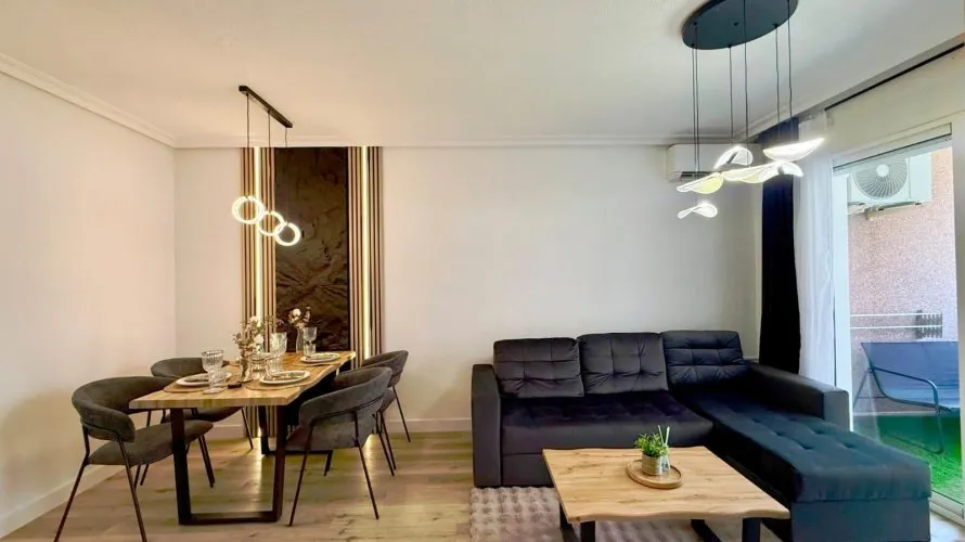 Apartment de 2 chambres à Torrevieja, Espagne No. 631 № 23
