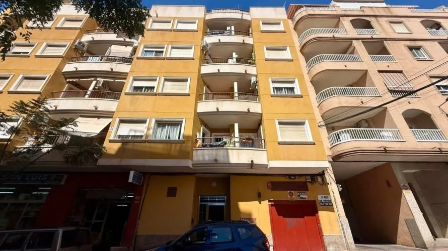 Apartment de 1 chambre à Torrevieja, Espagne No. 728