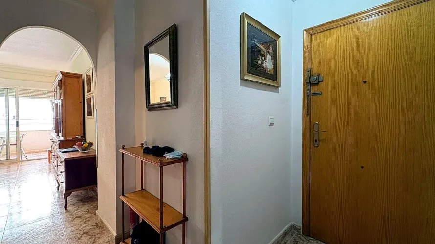 Apartment de 1 chambre à Torrevieja, Espagne No. 664 № 6