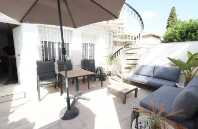 Bungalow de 3 chambres à Torrevieja, Espagne No. 709