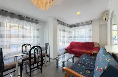 Apartment de 2 chambres à Torrevieja, Espagne No. 695