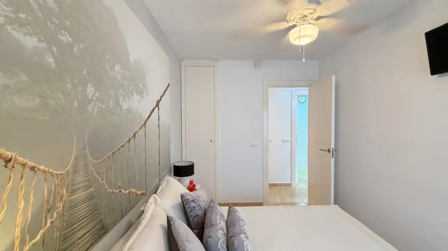 Apartment de 2 chambres à Torrevieja, Espagne No. 681 № 6