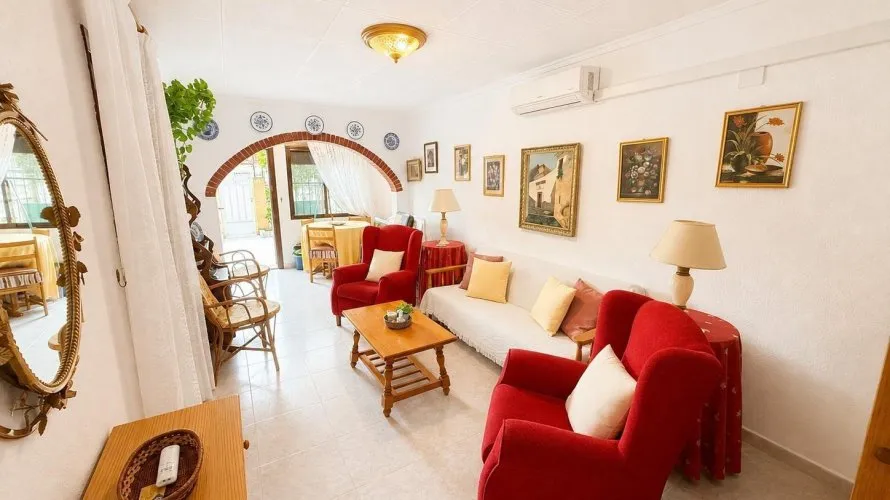 Bungalow de 3 chambres à Torrevieja, Espagne No. 676 № 7