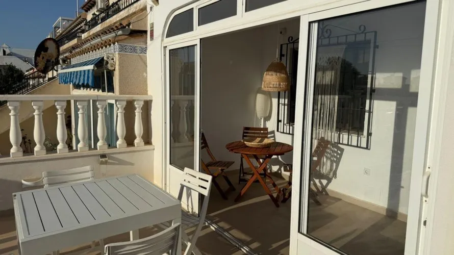 Bungalow de 65m² à Torrevieja, Espagne No. 668 № 16