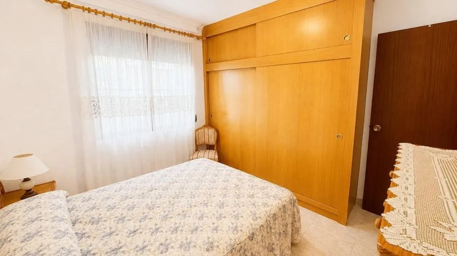 Bungalow de 3 chambres à Torrevieja, Espagne No. 676 № 12