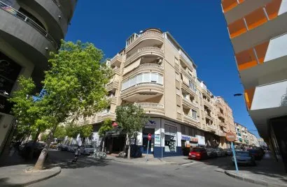 Apartment de 3 chambres à Torrevieja, Espagne No. 645