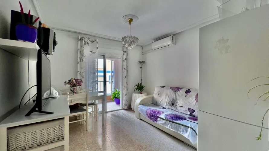 Apartment de 1 chambre à Torrevieja, Espagne No. 701 № 16