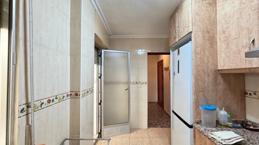 Apartment de 3 chambres à Torrevieja, Espagne No. 696 № 21