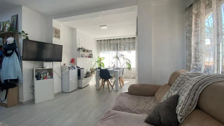 Apartment de 3 chambres à Torrevieja, Espagne No. 656 № 19