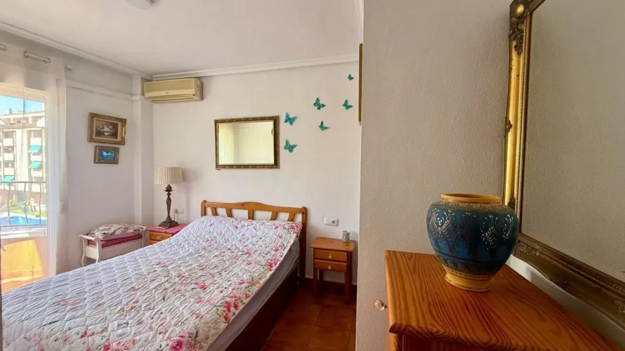 Apartment de 1 chambre à Torrevieja, Espagne No. 728 № 9