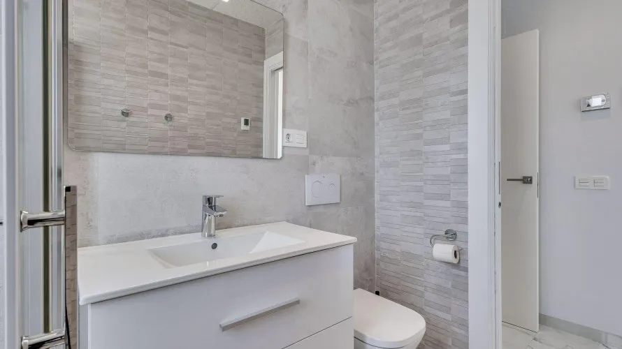 Villa de 120m² à Torrevieja, Espagne No. 671 № 9