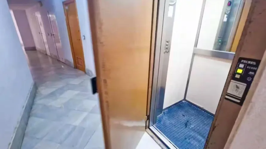 Apartment de 1 chambre à Torrevieja, Espagne No. 687 № 2