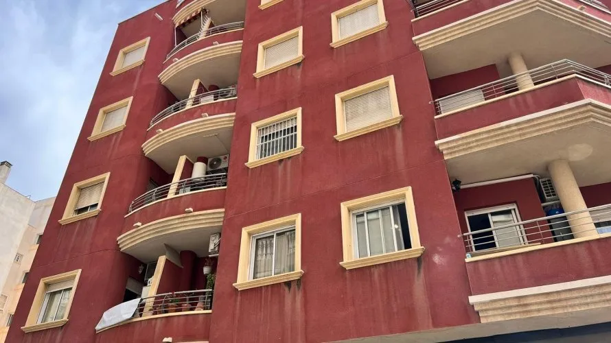 Apartment de 2 chambres à Torrevieja, Espagne No. 665 № 12