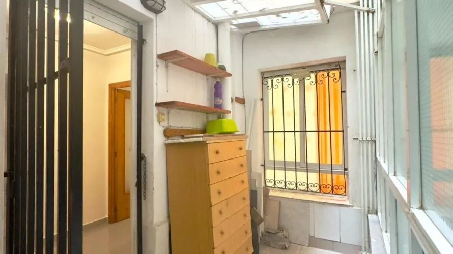 Apartment de 1 chambre à Torrevieja, Espagne No. 680 № 3