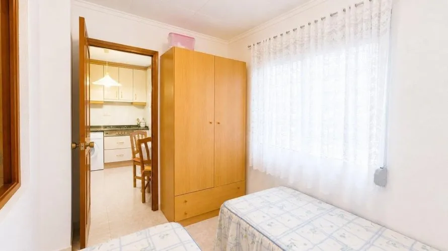 Bungalow de 3 chambres à Torrevieja, Espagne No. 676