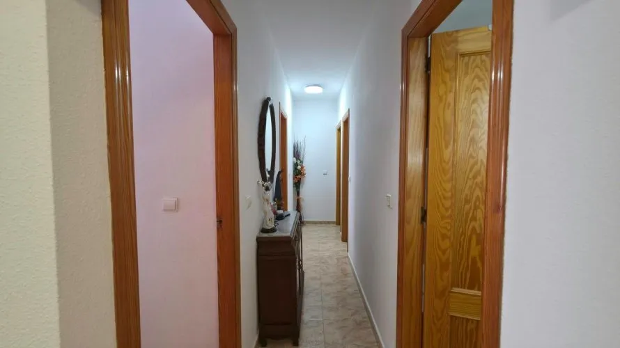 Apartment de 3 chambres à Torrevieja, Espagne No. 645 № 16