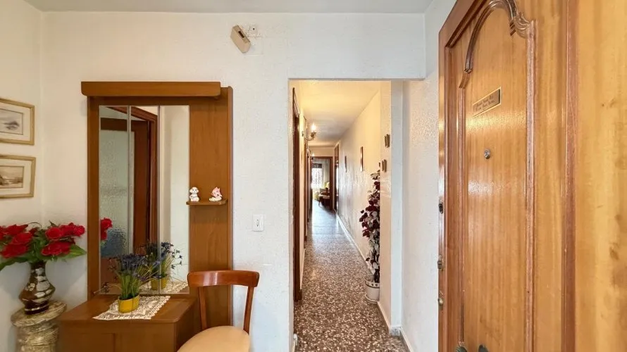 Apartment de 3 chambres à Torrevieja, Espagne No. 696 № 27
