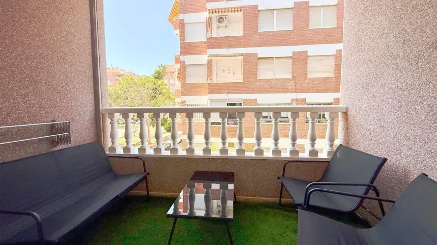 Apartment de 2 chambres à Torrevieja, Espagne No. 631 № 11