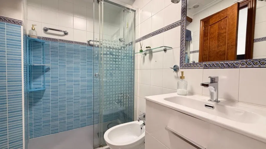 Apartment de 1 chambre à Torrevieja, Espagne No. 768 № 8