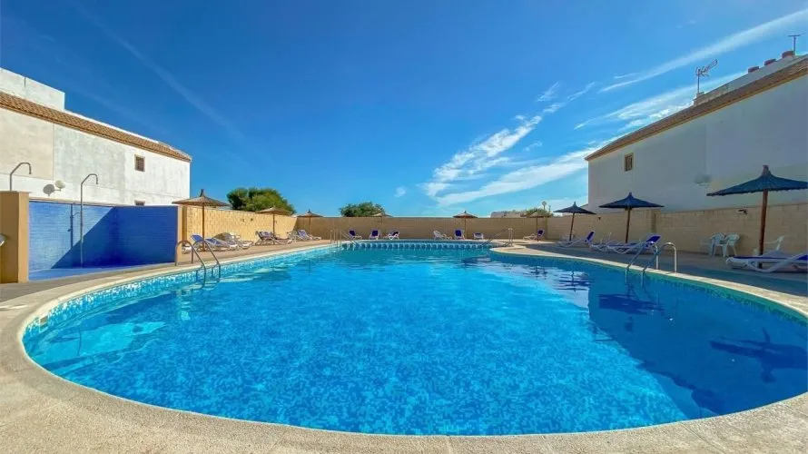 Bungalow de 55m² à Torrevieja, Espagne No. 797 № 3