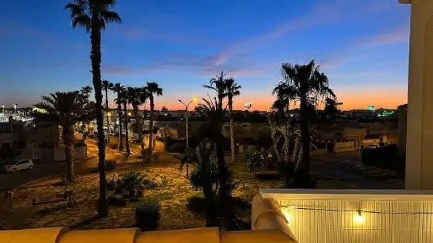 House de 82m² à Torrevieja, Espagne No. 743