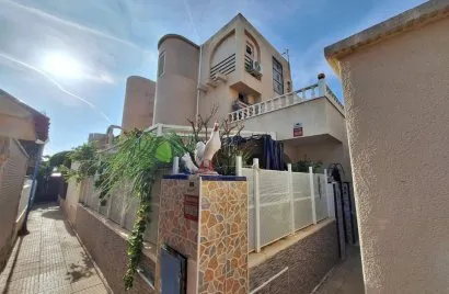 House de 3 chambres à Torrevieja, Espagne No. 775