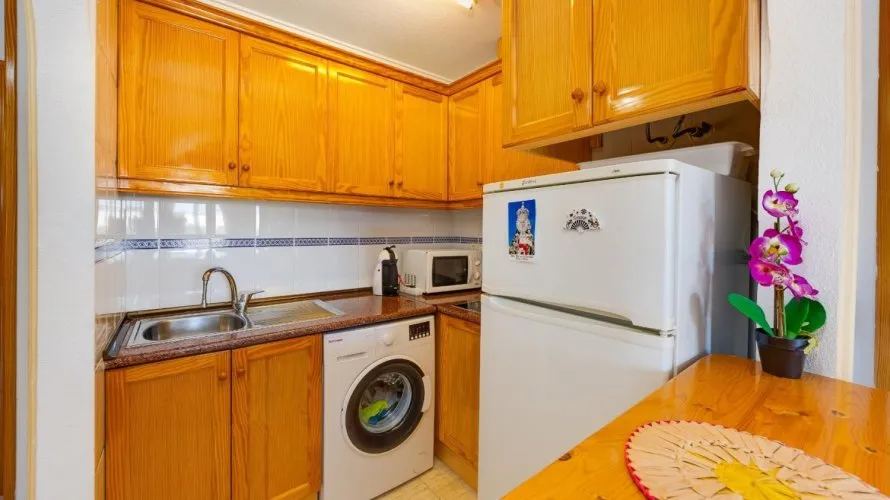 Penthouse de 61m² à Torrevieja, Espagne No. 744 № 18