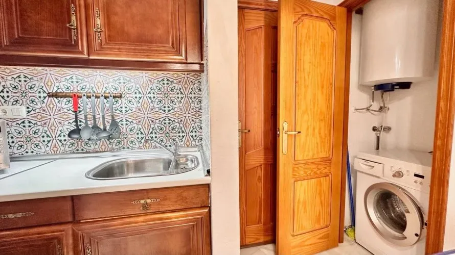 Apartment de 2 chambres à Torrevieja, Espagne No. 787 № 15