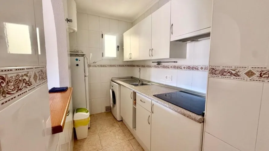 Apartment de 1 chambre à Torrevieja, Espagne No. 778 № 18