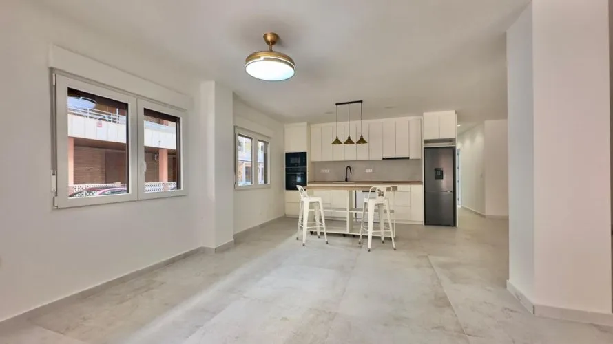Apartment de 150m² à Torrevieja, Espagne No. 794 № 28