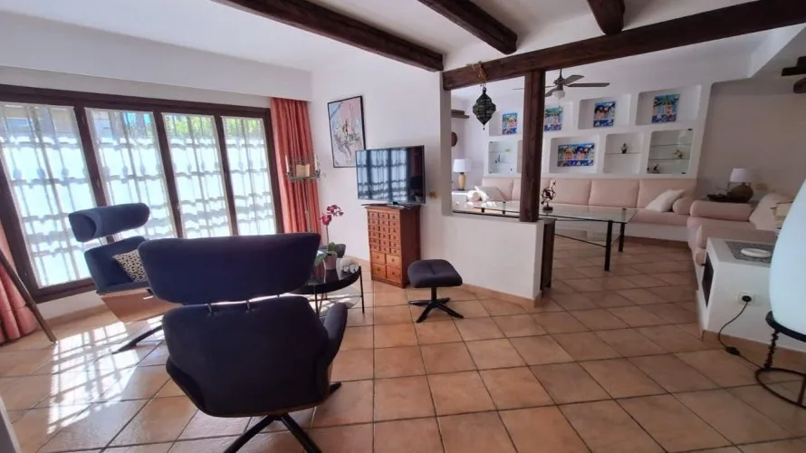 Apartment de 2 chambres à Torrevieja, Espagne No. 763 № 23
