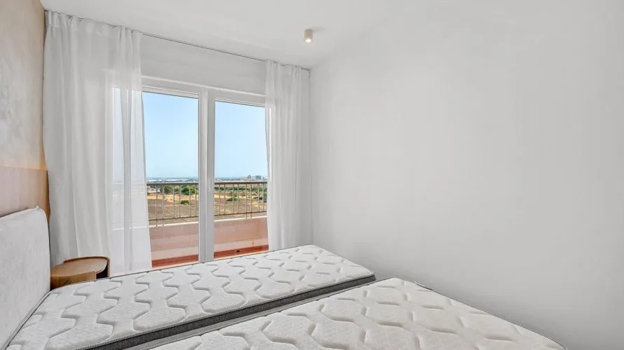 Penthouse de 75m² à Torrevieja, Espagne No. 796 № 6