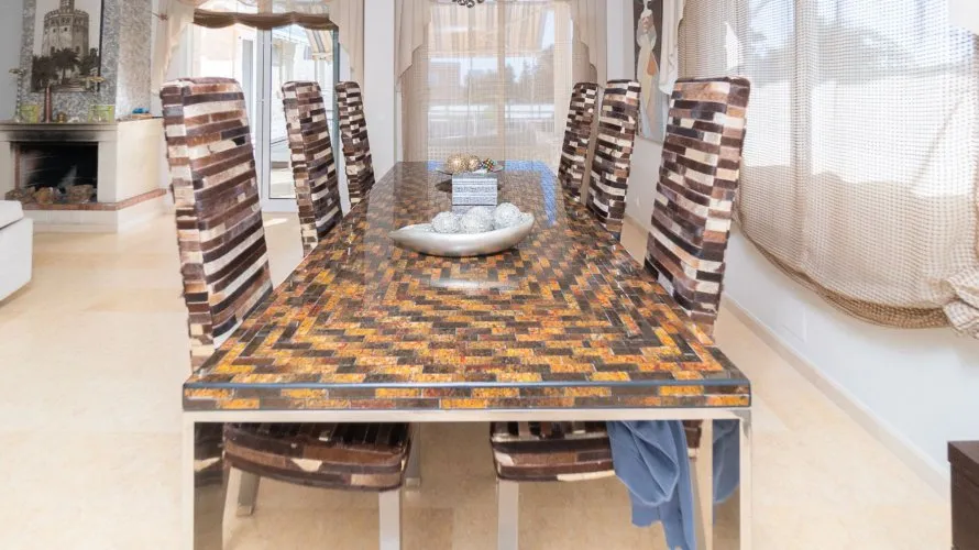 Villa de 370m² à Torrevieja, Espagne No. 769 № 16