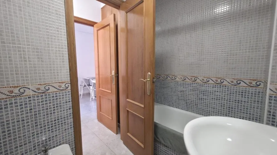 Квартира с 1 спальней в Торревьеха, Испания №572 № 7