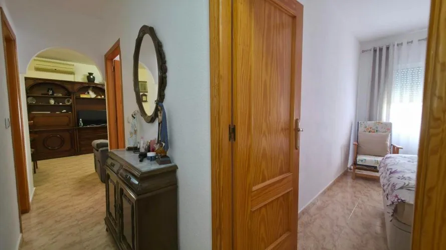 Квартира с 3 спальнями в Торревьеха, Испания №645 № 8