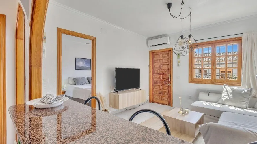 Квартира 55м² в Торревьеха, Испания №670 № 11