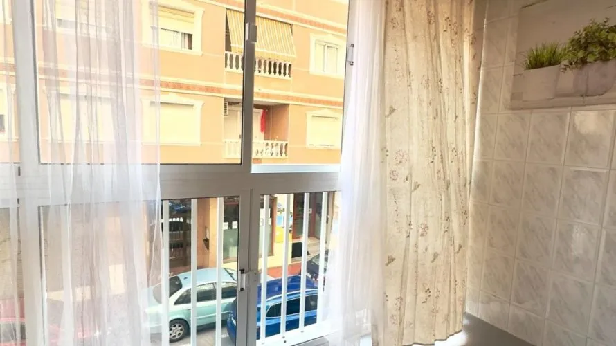 Квартира с 1 спальней в Торревьеха, Испания №680 № 12