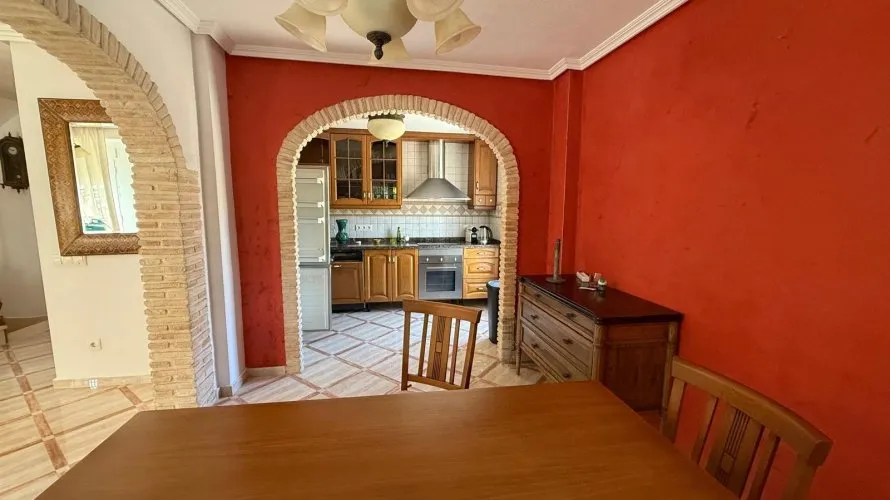 3 bedrooms house for sale, Torrevieja, Spain No. 213 № 2