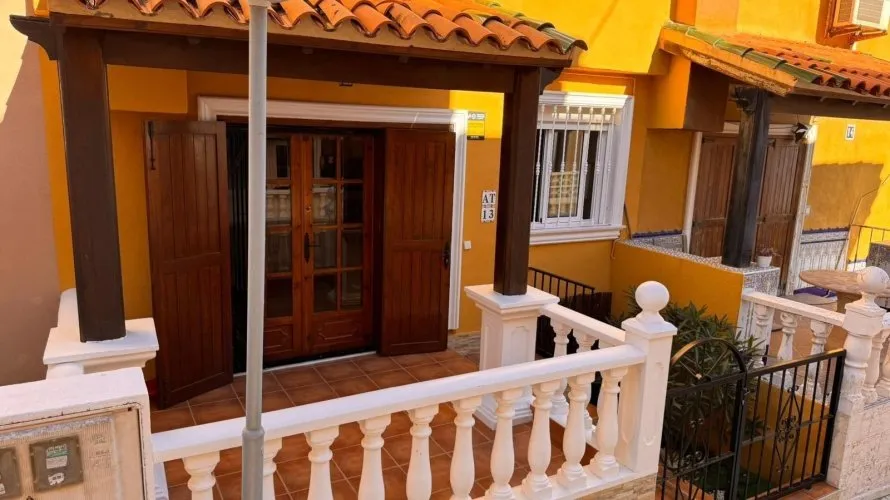 2 bedrooms bungalow for sale, Torrevieja, Spain No. 107 № 14