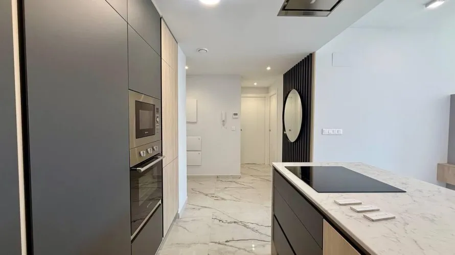 2 bedrooms penthouse for sale , Torrevieja, Spain No. 190 № 23