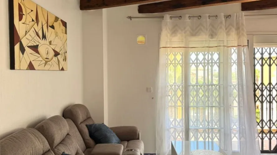 2 bedrooms apartment for sale , Torrevieja, Spain No. 186 № 1